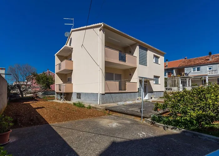 Oleander Apartment Bibinje