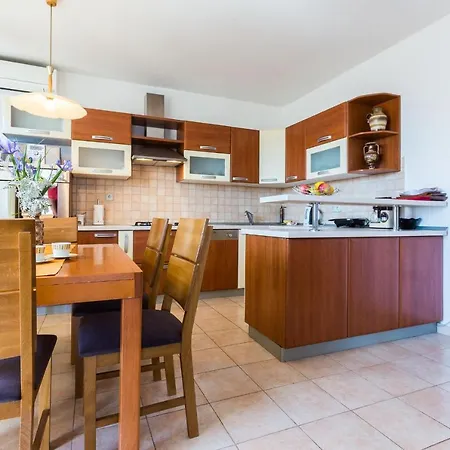 Oleander Апартаменты *